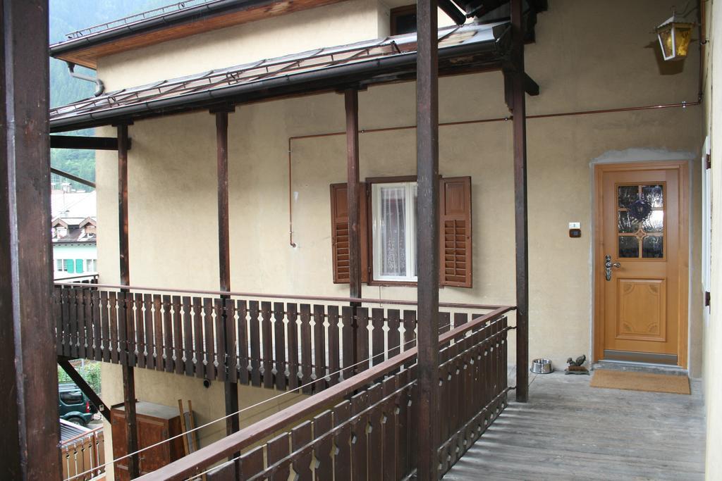 Casa Basilio Apartment Predazzo Phòng bức ảnh